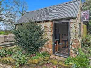 Photo 33- click for photo gallery